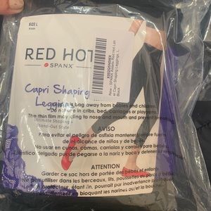 Red Hot Spanx Leggings Black